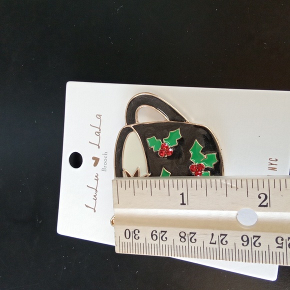 Holiday Latte Mug Brooch  NEW - Picture 2 of 4